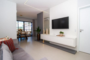 623 Lindo Apartamento finamente mobiliado localizado na praia de Bombas